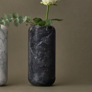 Vase -Rougetsu- 